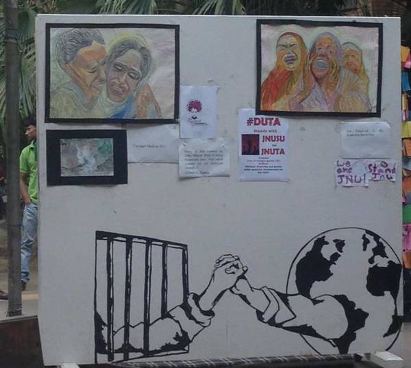 Meet Uzma Nawchoo: Kashmiri Artist/Activist who Paints With Both Hands at the Same Time 5 uzma nawchoo jnu painting