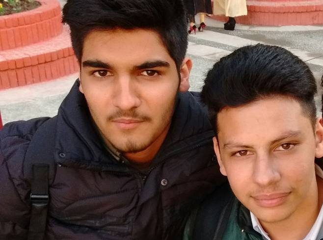 Meet These Two Kashmiri 16 Year Olds Who Already Own A Startup