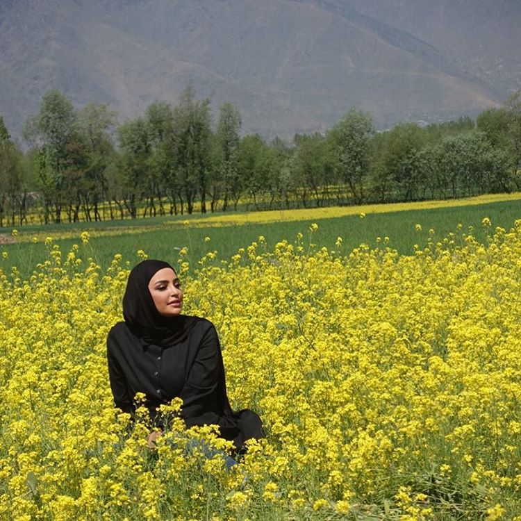 kashmiri beautiful woman