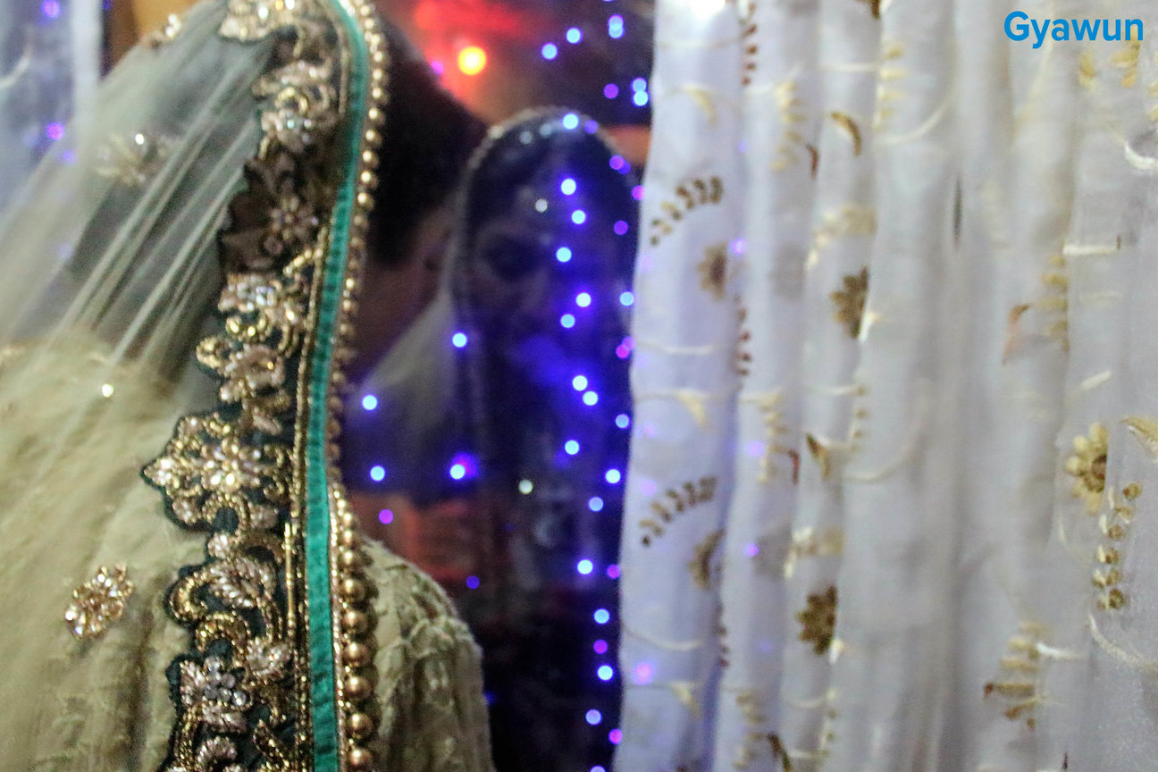 kashmiri bride dress