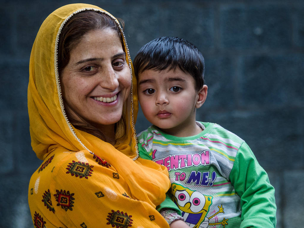 beautiful kashmiri woman