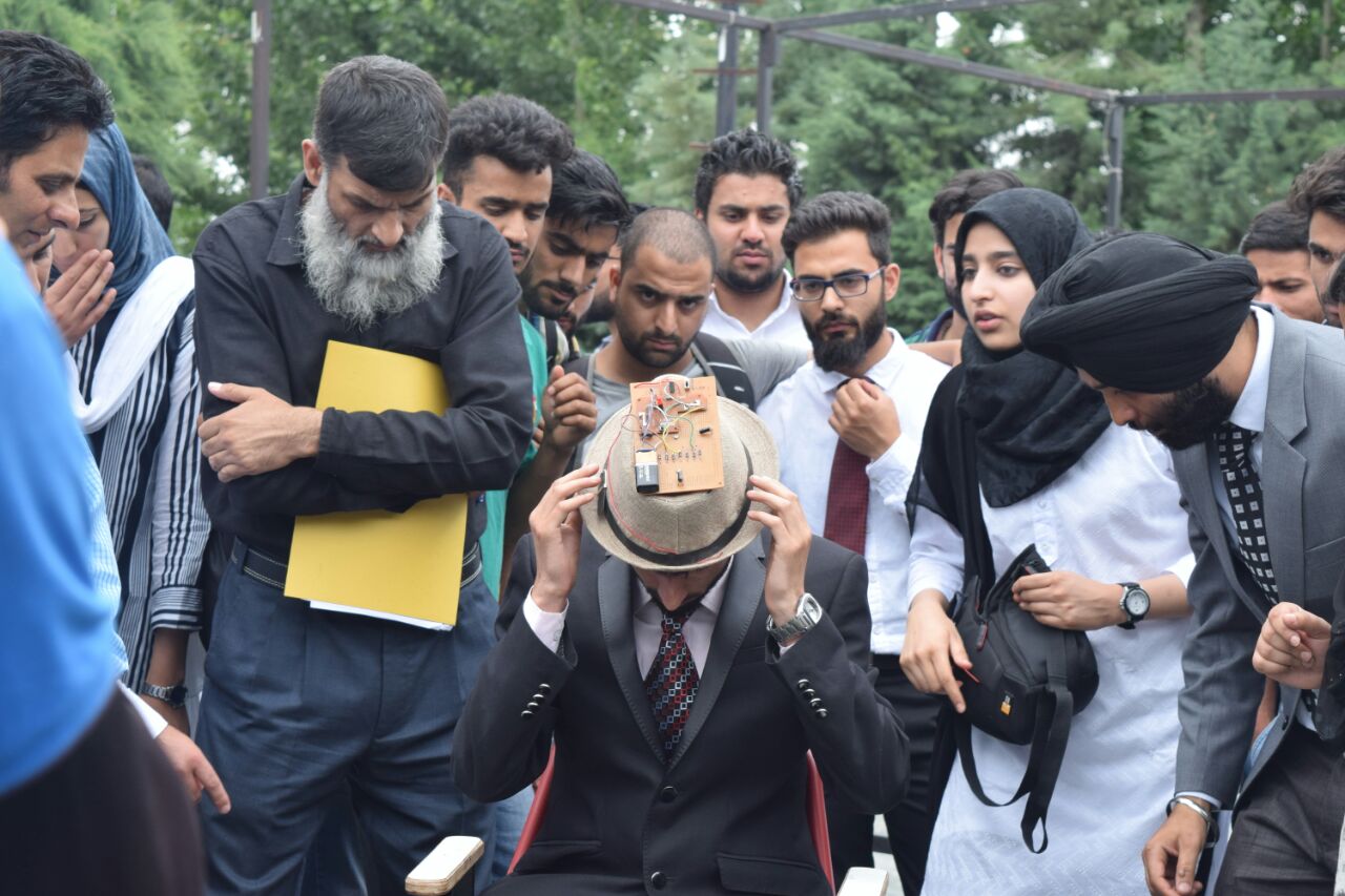 wheel chair srinagar