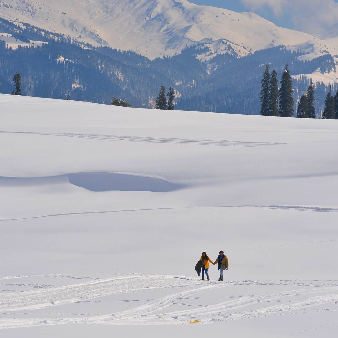 gulmarg couple