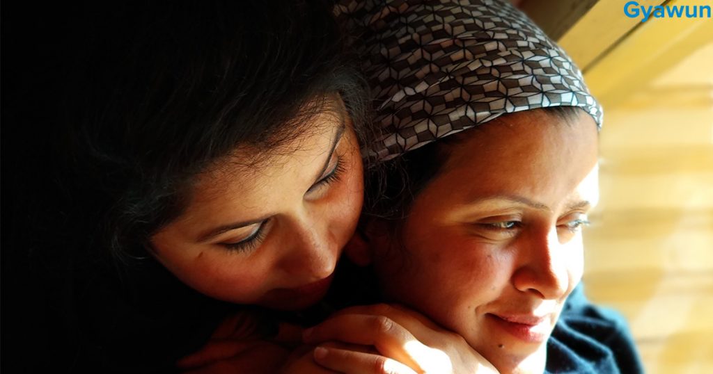 kashmiri sisters