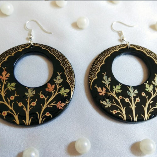 black paper machie earing1