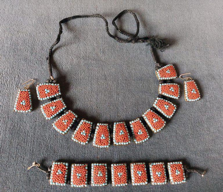 HandmadeBeadset kashmiri