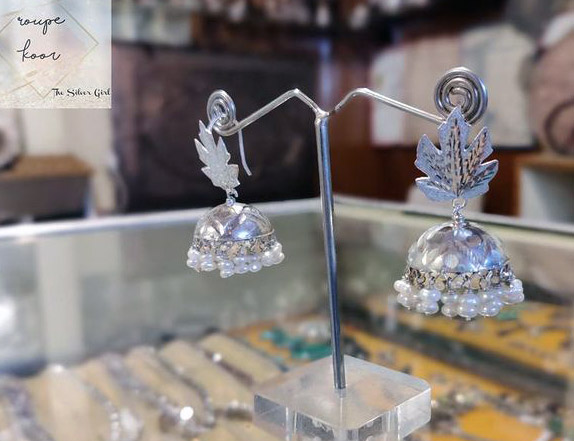 Handmade Chinar Jumka Ear Rings Gyawun