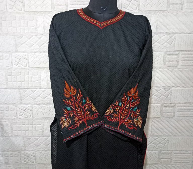 Lucknowi chiken cotton hand sozni embroidered kurta