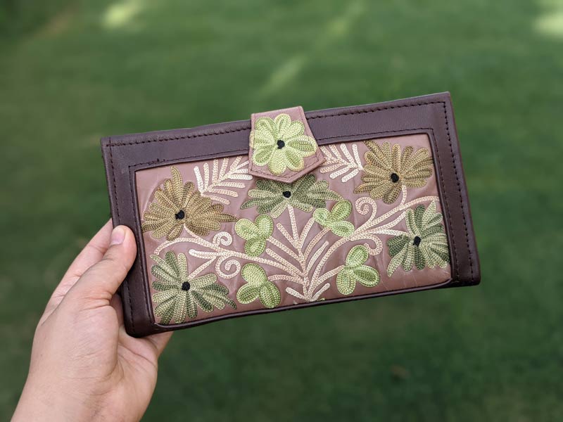 brown woman wallet