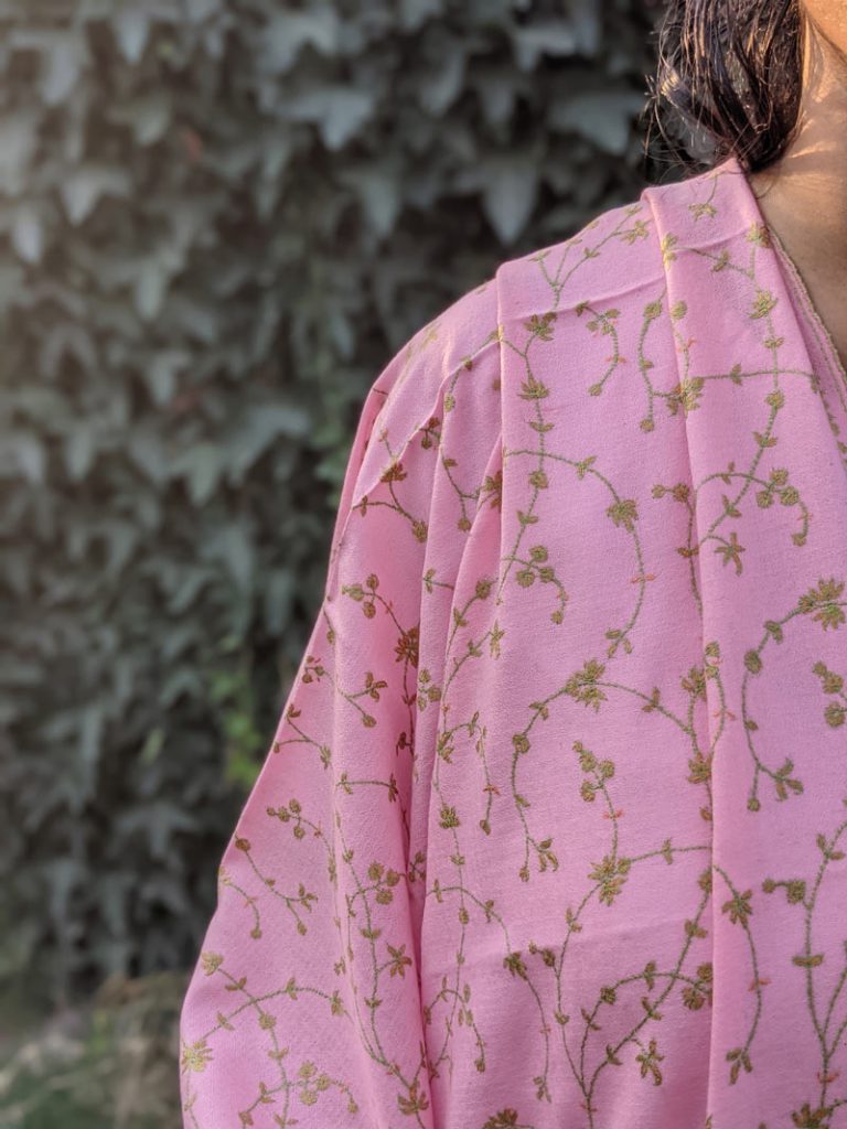 sozni jaldi mughal artisan hand stole