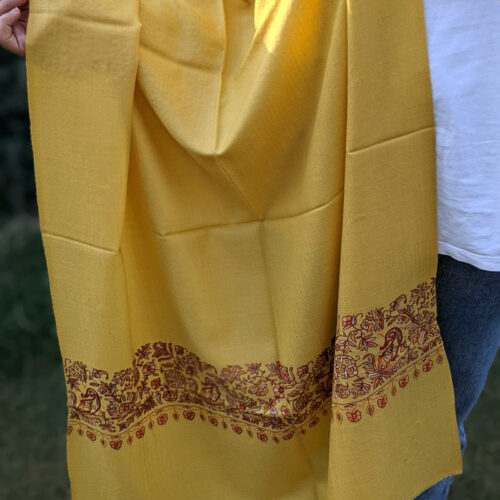 yellow pashmina with sozni