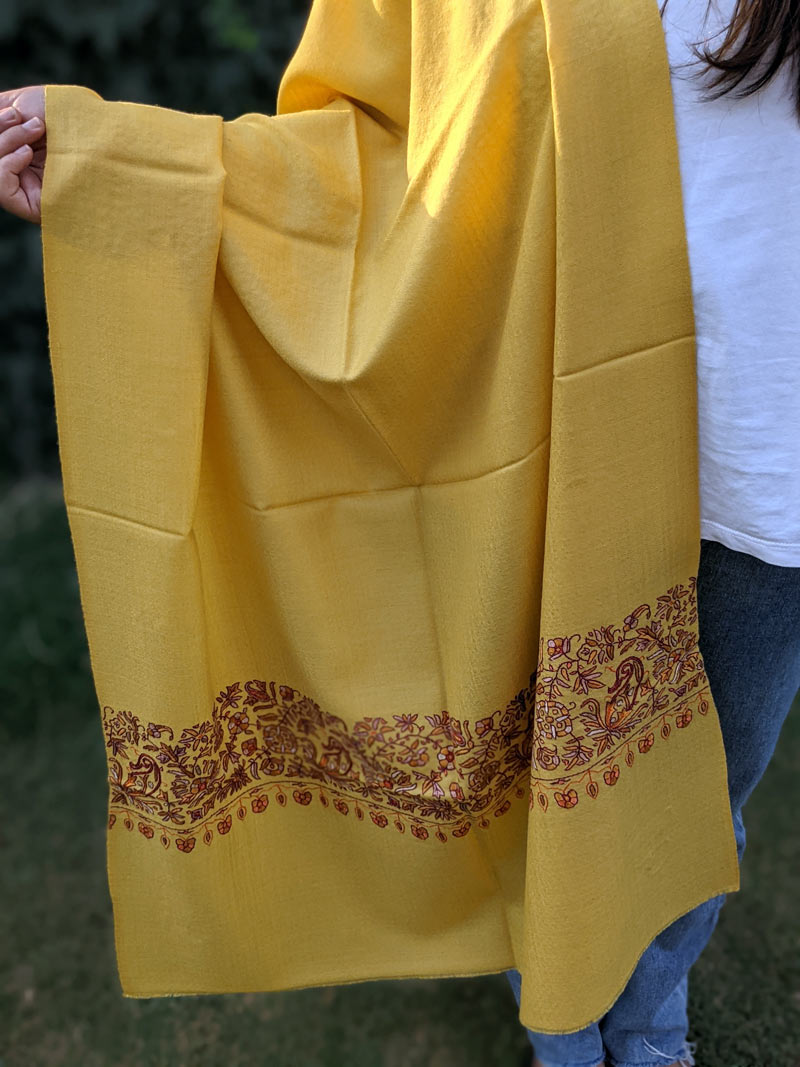 yellow pashmina with sozni