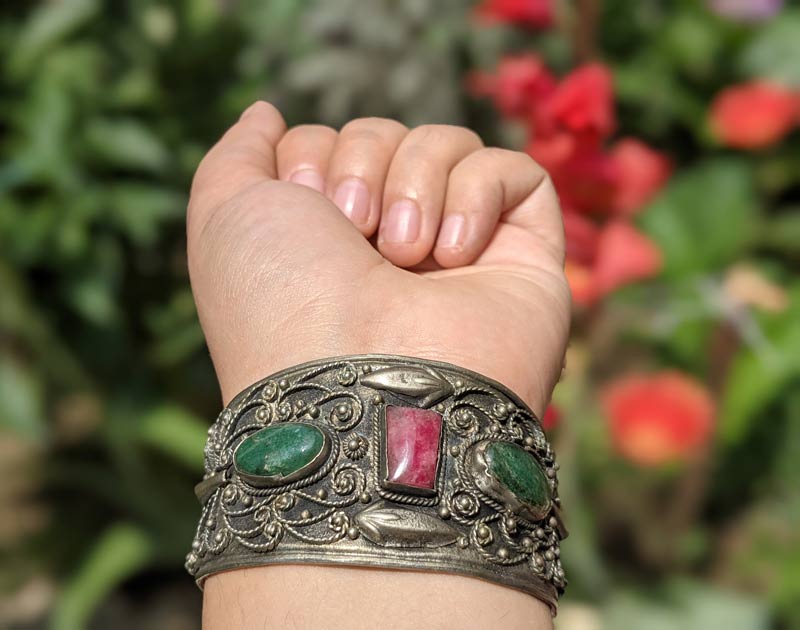 handmade kashmiri antique bracelet