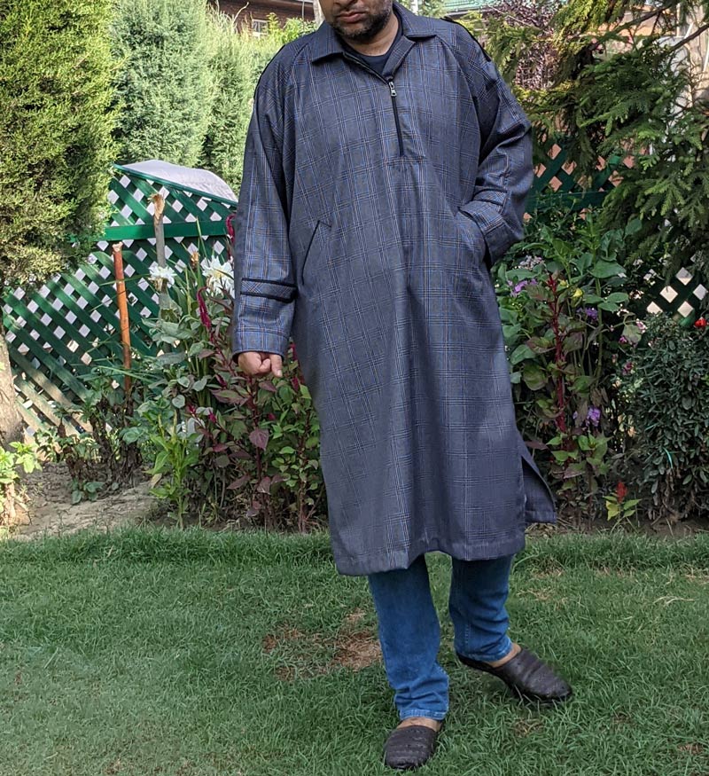 Kashmir Box - Pheran is the traditional winter dress of... | Facebook