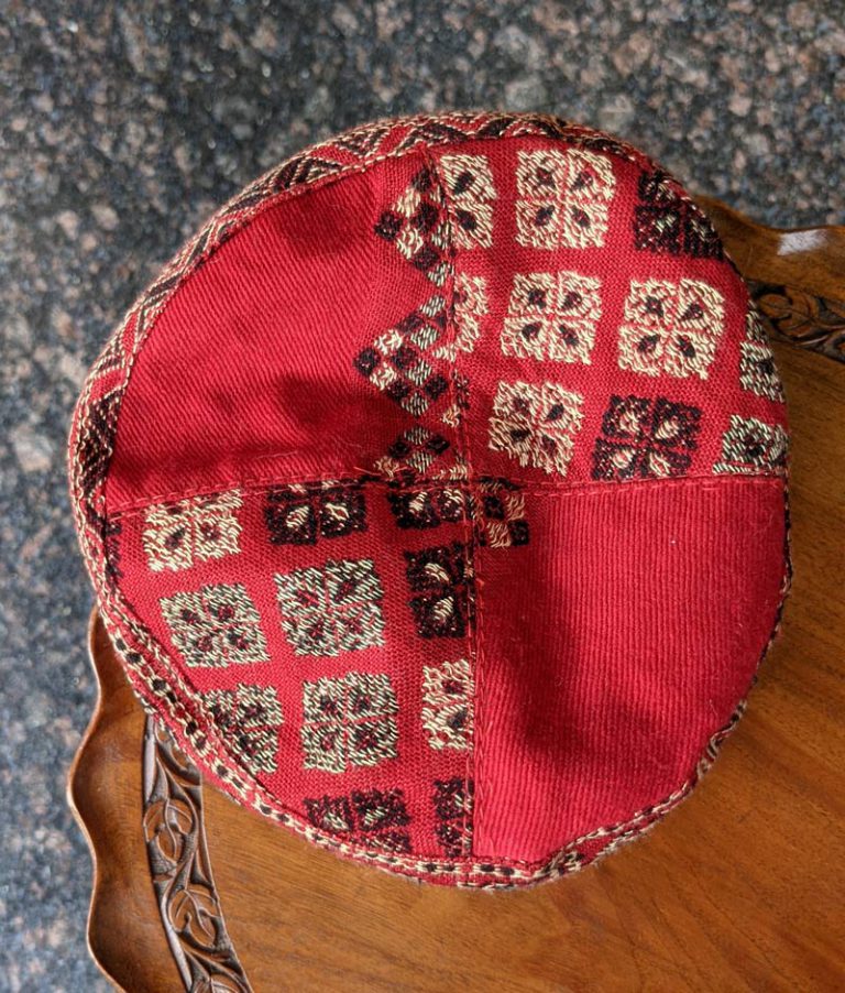 kashmiri red cap afghan pashtun