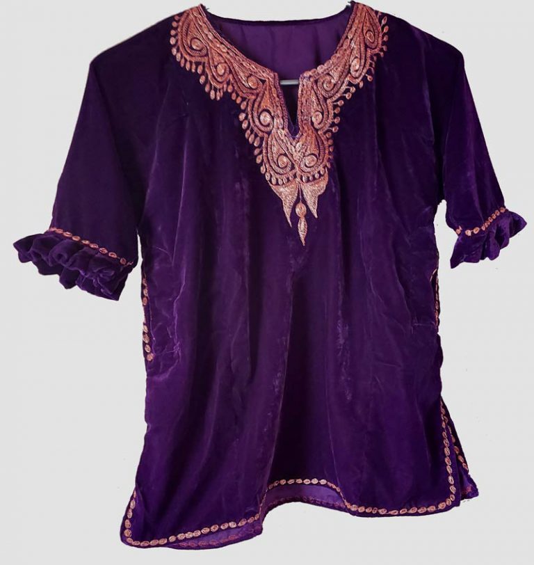 purple tilla pheran ki girl