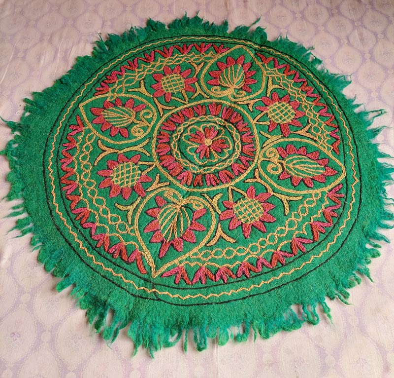 green red rug