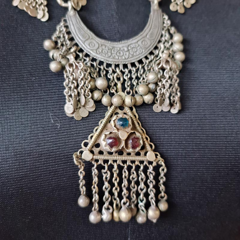 Hindola Store Women's Stylish Oxidized Silver Jewellery Afghani Kashmiri  Tribal Jhumka Earrings with Ear Support Chain | Pink : Amazon.in: Fashion