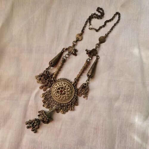 handmade anqtique necklaces 19