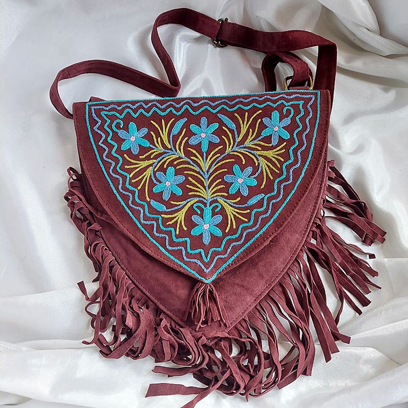 heart shaped sling bag 8