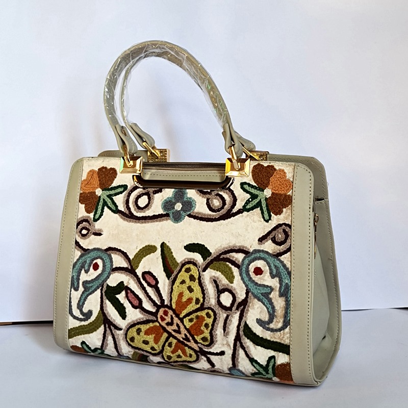 kashmiri crewel bags purses handmade 13