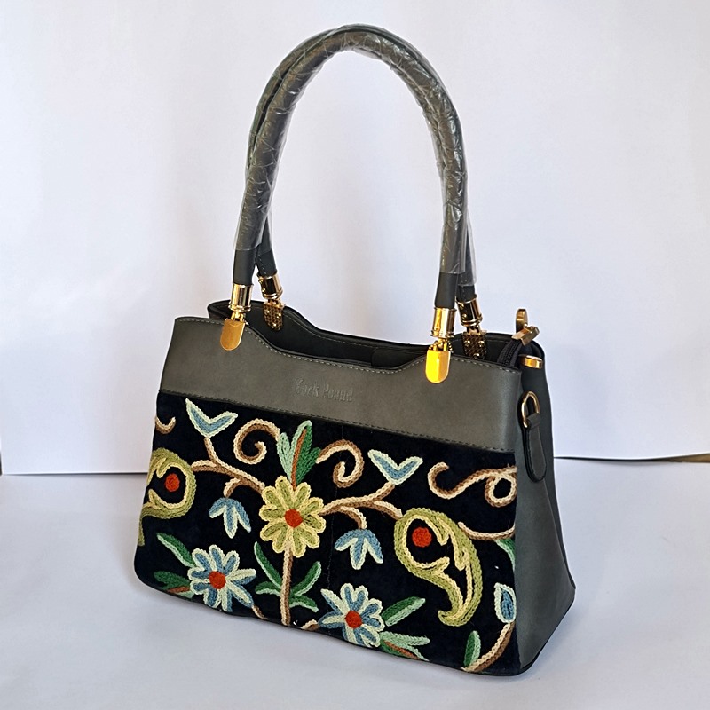 kashmiri crewel bags purses handmade 5