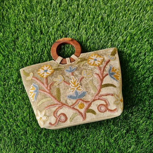 kashmiri embroidery bags online 26