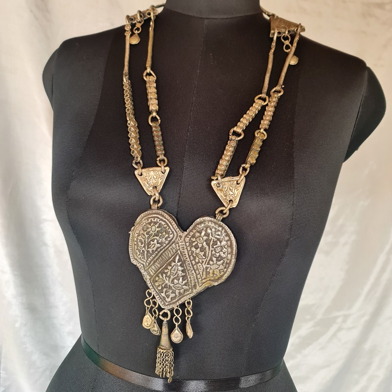 kashmiri tradtional necklace 2