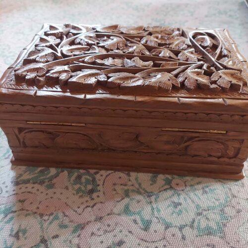 handcarved walnut wood box kashmri india handmade gift wedding 5