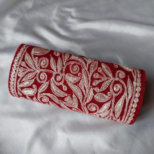 lal makhmal clutch from kashmir 1