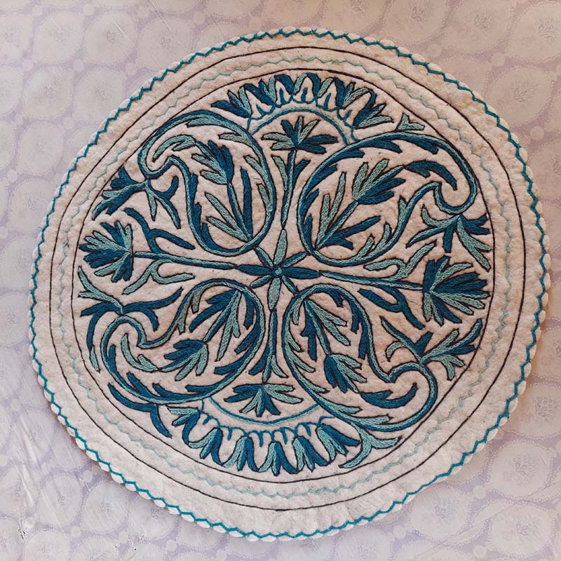 blue round namda rug