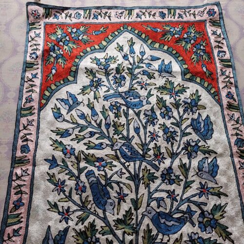 kashmiri chainsitch wall rug shopping 3