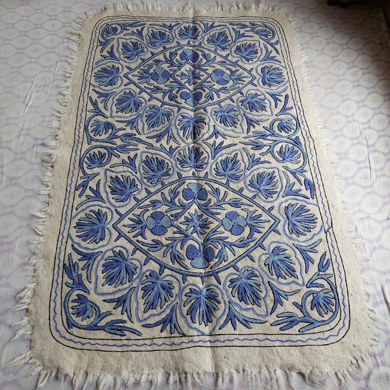 wool rug india white blue 2