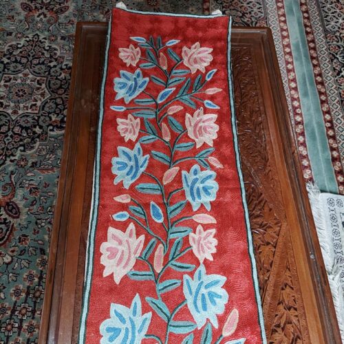 6 feet runner wall hanging 1