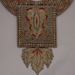chinar shape embroidery 1