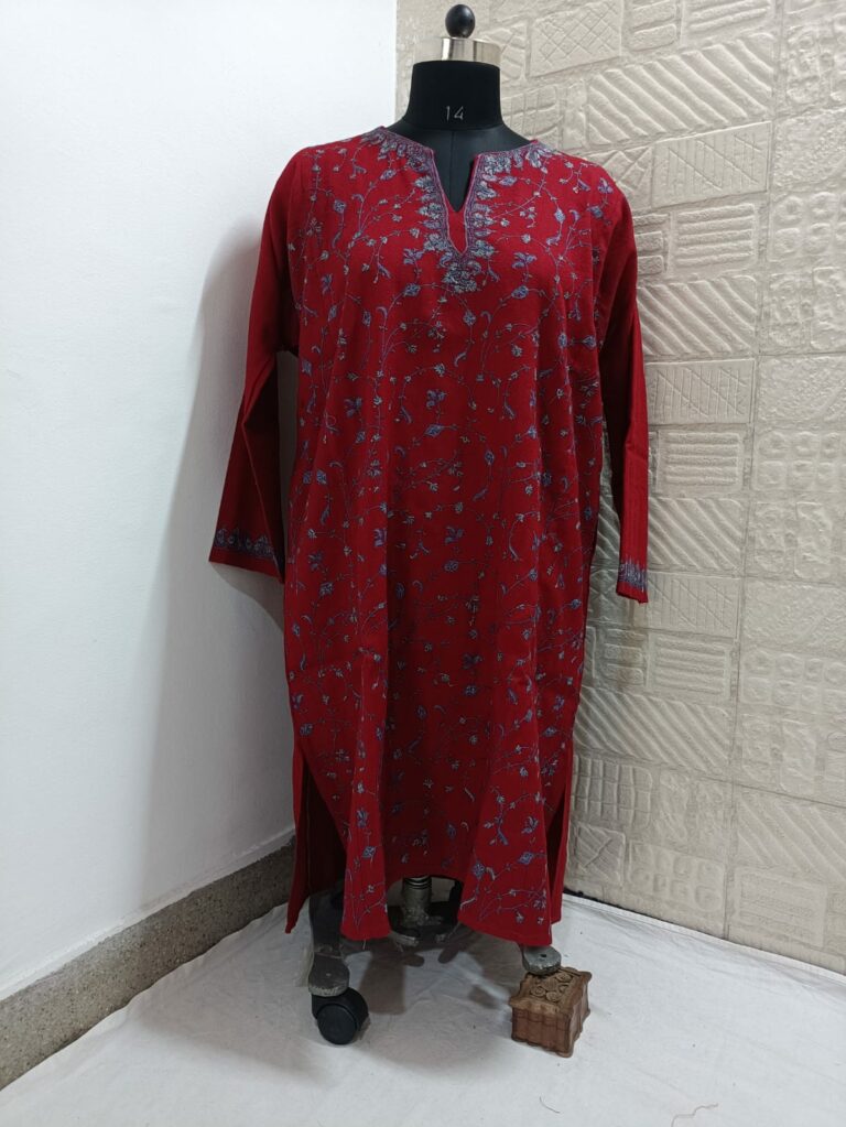 dark red raffal pheran with hand sozni work 2