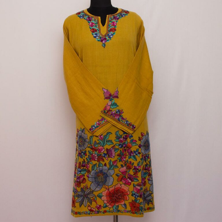 bueatiful latest phirin