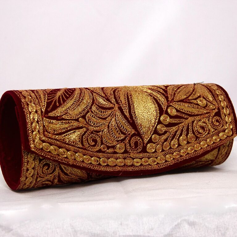 maroon golden tilla clutch 1