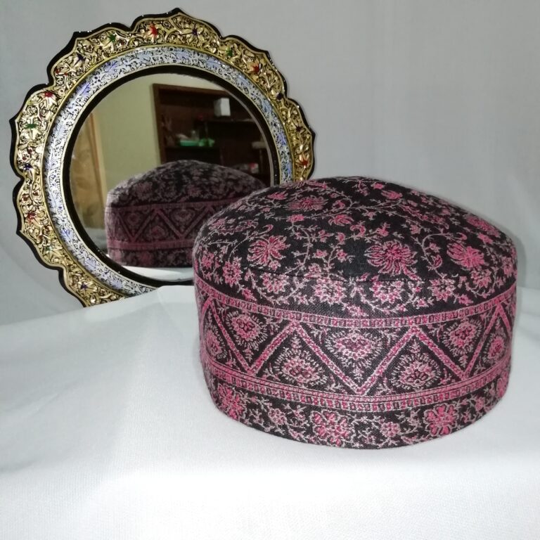 black dastgeeri chinar kani cap 1 scaled