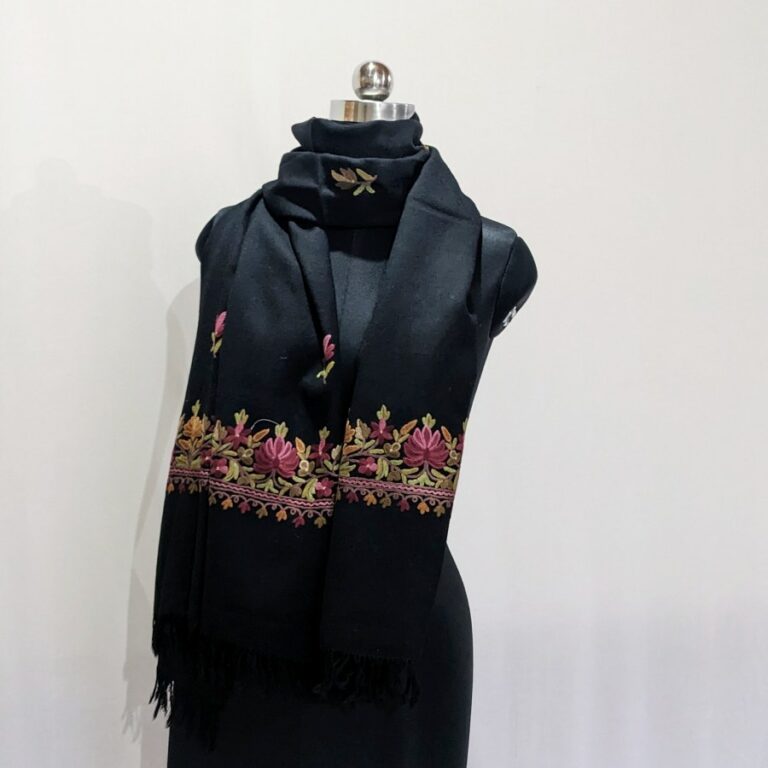 Kashmiri Warm Stole Dec22 17