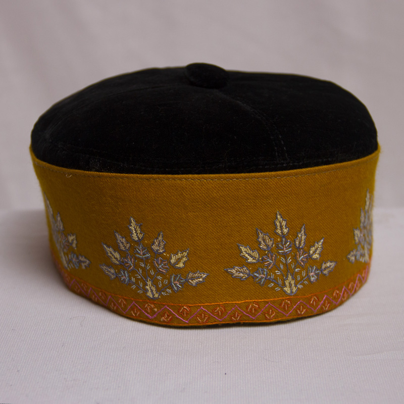 mustard black velvet pashmina cap