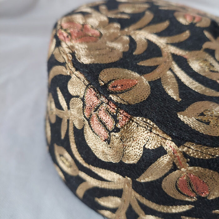 black wedding cap 3
