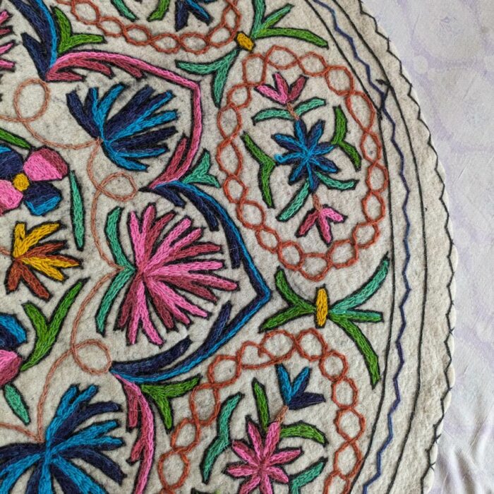 4 feet rug wool namda traditional craft 3