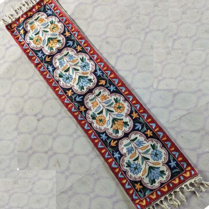dinner table middle runner