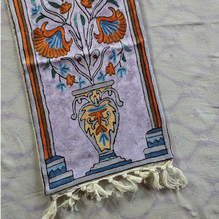 kashmir chain stitch runner india1