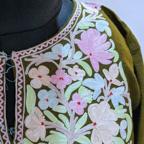 Kashmiri pheran dress female 20231126 06