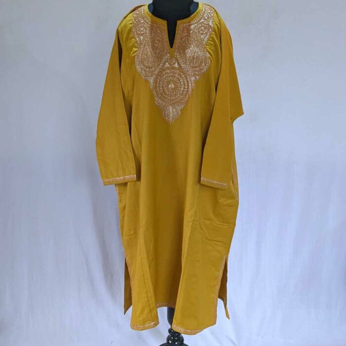 Kashmiri pheran dress female 20231126 01