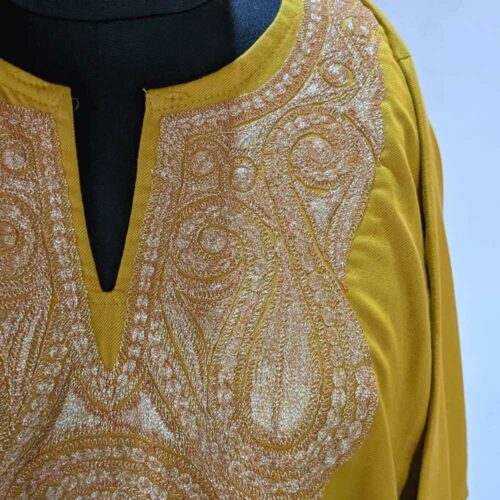 Kashmiri pheran dress female 20231126 02
