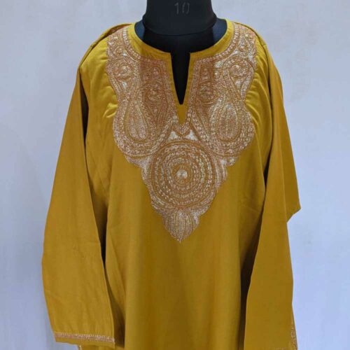 Kashmiri pheran dress female 20231126 03