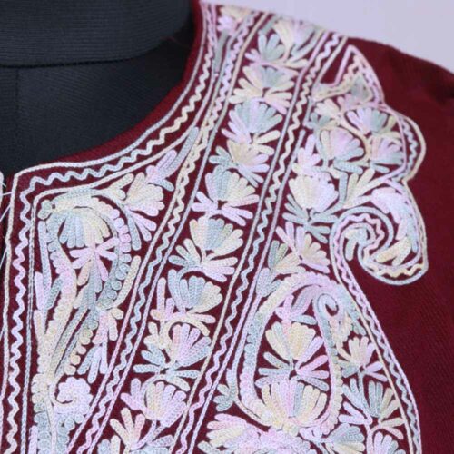 dark maroon white embroidery long pheran delhi lajpat nagar gulmarg pahalgam 1